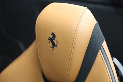 2025 Ferrari Roma Spider Base