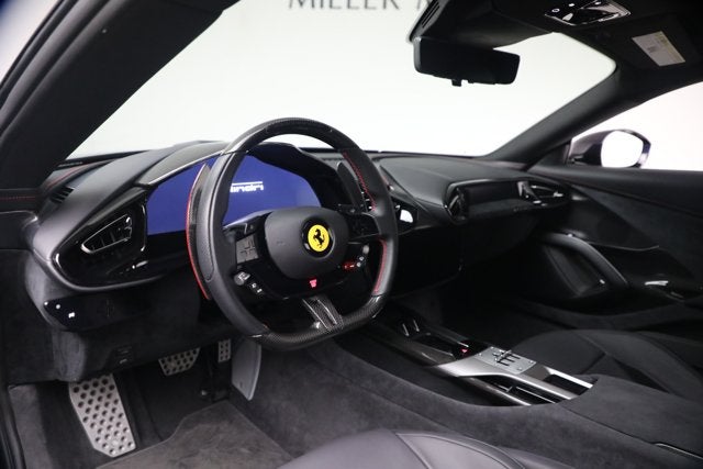 2025 Ferrari 12Cilindri Base