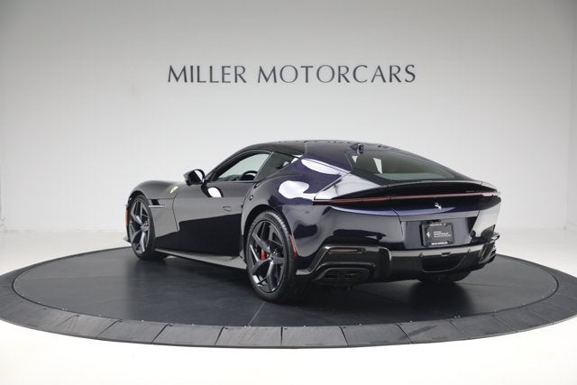 2025 Ferrari 12Cilindri Base