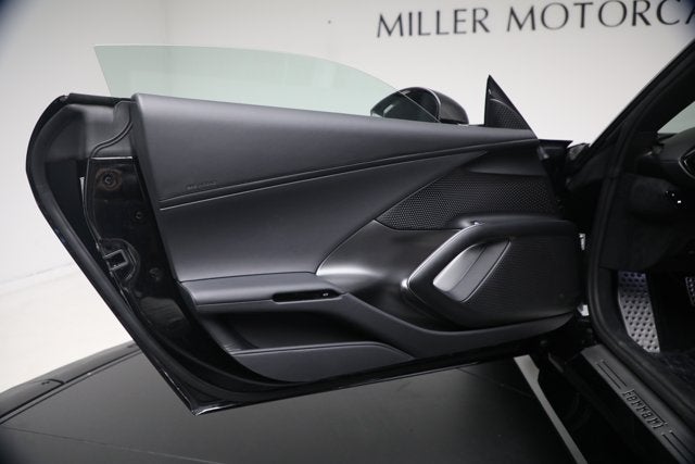 2025 Ferrari 12Cilindri Base