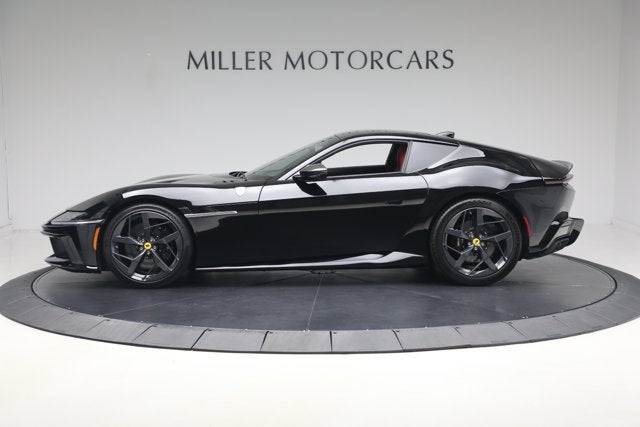 2025 Ferrari 12Cilindri Base