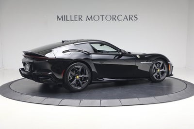 2025 Ferrari 12Cilindri Base