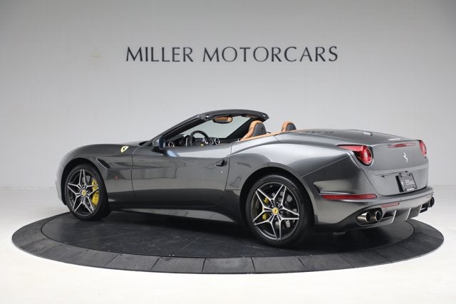 2017 Ferrari California T Base