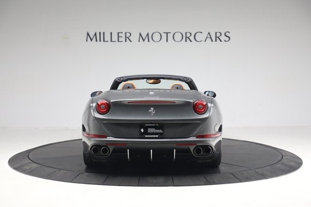2017 Ferrari California T Base