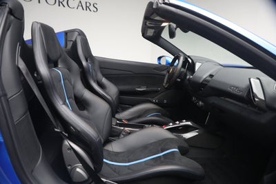 2017 Ferrari 488 Spider Base