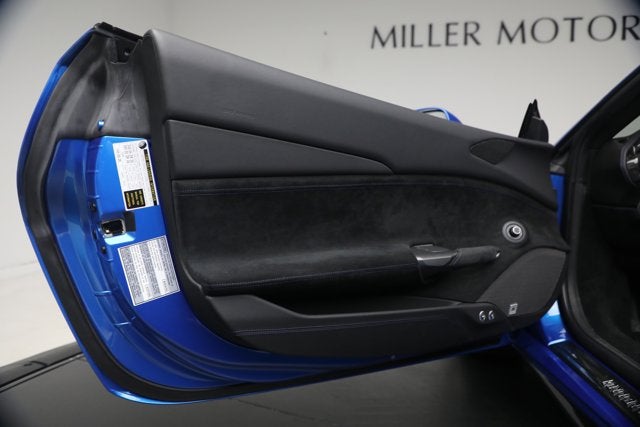 2017 Ferrari 488 Spider Base