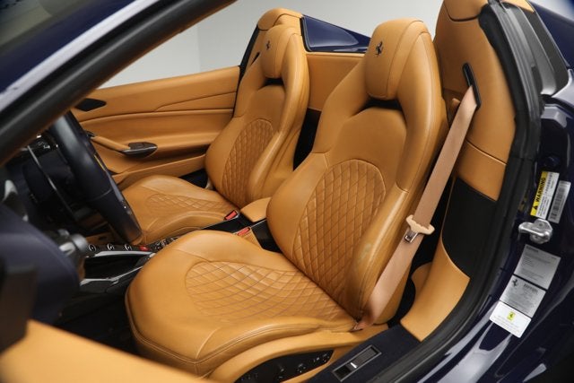 2017 Ferrari 488 Spider Base