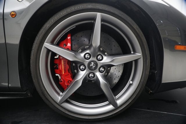 2018 Ferrari 488 Spider Base