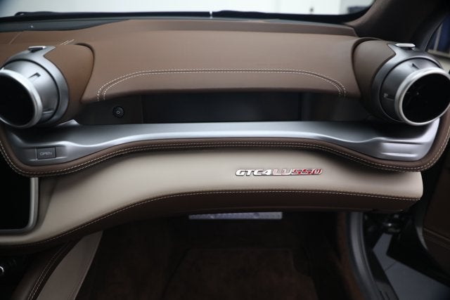 2019 Ferrari GTC4Lusso Base