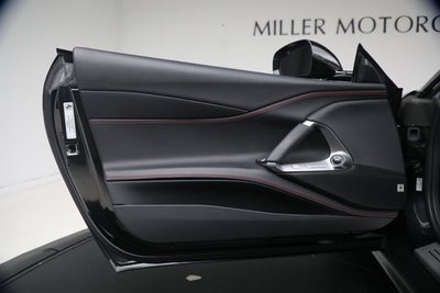 2019 Ferrari 812 Superfast Base