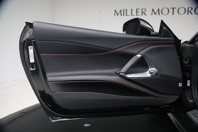 2019 Ferrari 812 Superfast Base