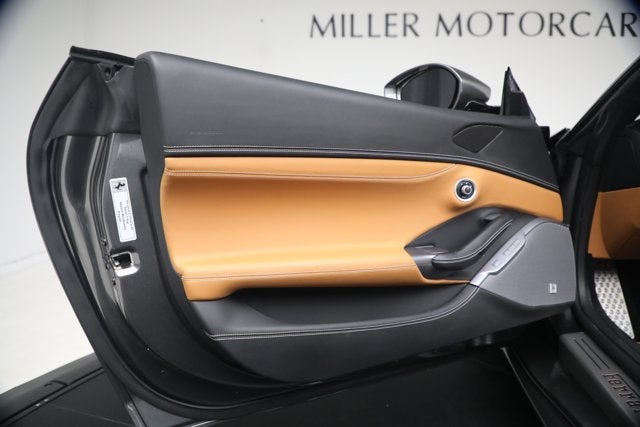 2019 Ferrari Portofino Base