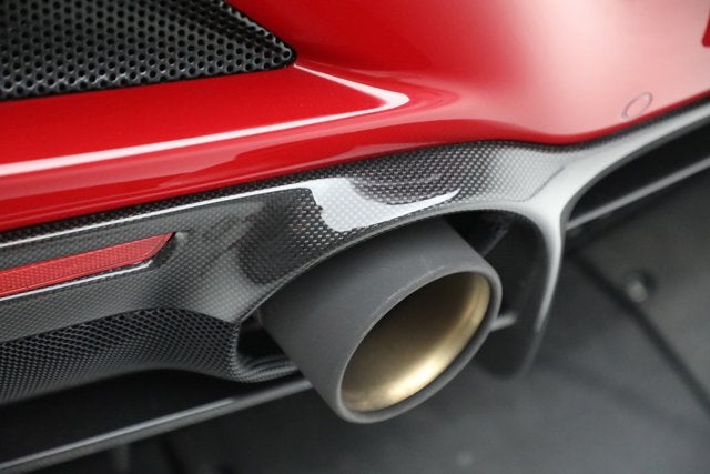 2021 Ferrari F8 Spider Base