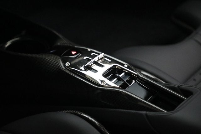 2022 Ferrari SF90 Stradale Base