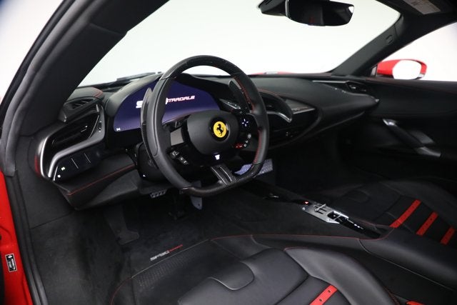2023 Ferrari SF90 Stradale Base