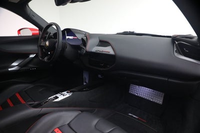 2023 Ferrari SF90 Stradale Base