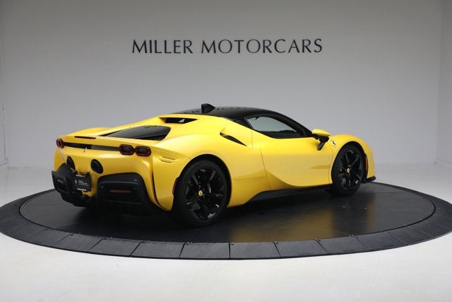 2023 Ferrari SF90 Stradale Base