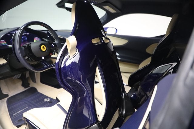 2023 Ferrari SF90 Stradale Base