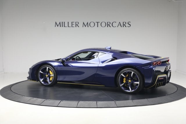 2023 Ferrari SF90 Stradale Base