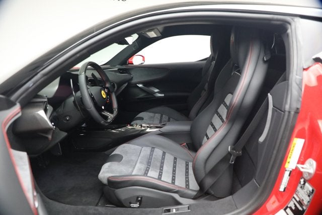 2023 Ferrari SF90 Stradale Base
