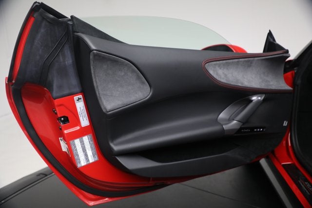 2023 Ferrari SF90 Stradale Base