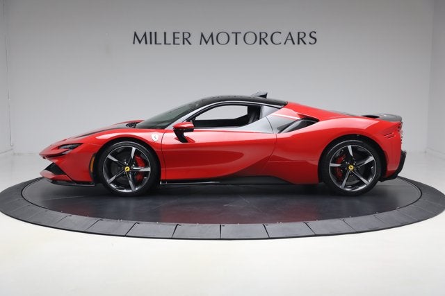 2023 Ferrari SF90 Stradale Base