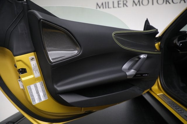 2024 Ferrari SF90 Spider Base