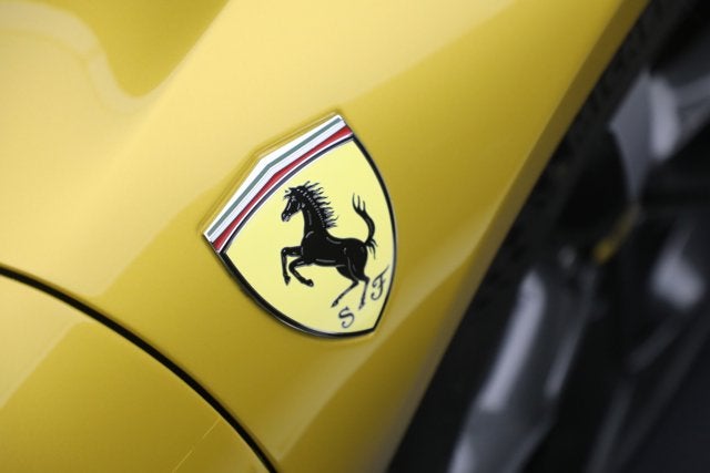 2024 Ferrari SF90 Spider Base