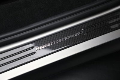 2023 Ferrari SF90 Spider Base