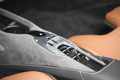 2024 Ferrari SF90 Spider Base