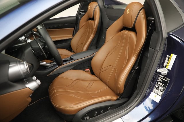 2022 Ferrari 812 GTS Base