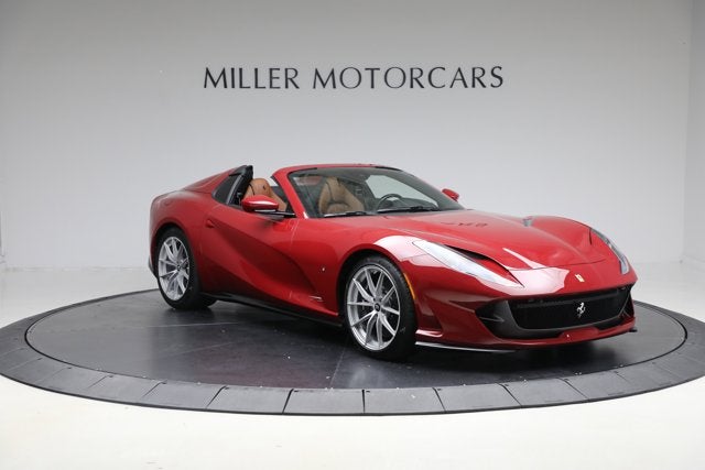 2022 Ferrari 812 GTS Base