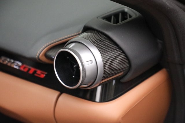 2022 Ferrari 812 GTS Base