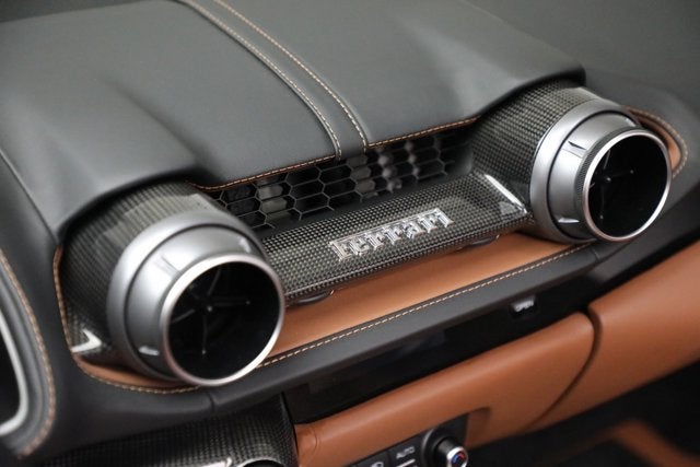 2022 Ferrari 812 GTS Base