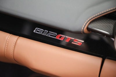 2022 Ferrari 812 GTS Base