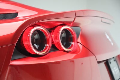 2022 Ferrari 812 GTS Base