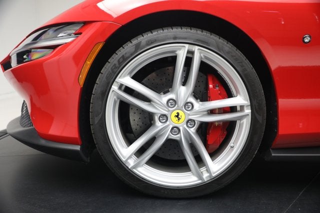 2022 Ferrari Roma Base