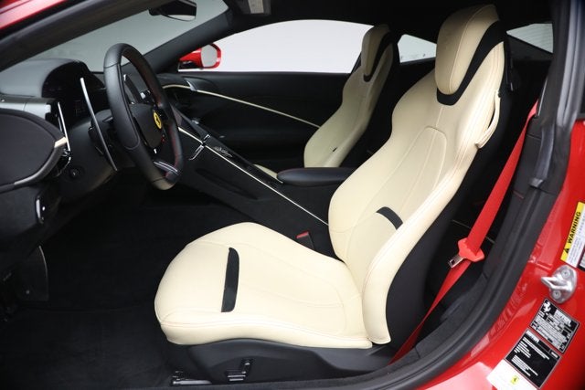 2022 Ferrari Roma Base