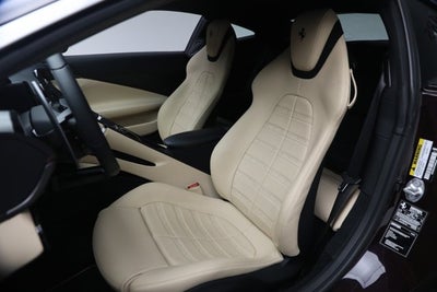 2023 Ferrari Roma Base