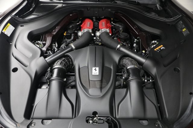 2023 Ferrari Roma Base