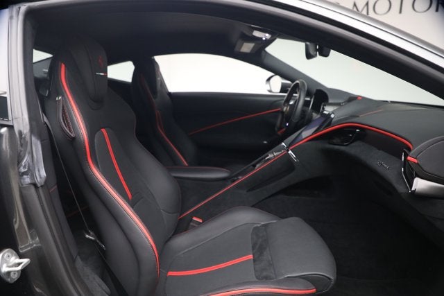 2023 Ferrari Roma Base