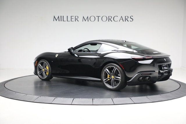2021 Ferrari Roma Base