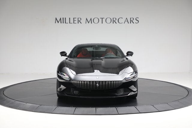 2022 Ferrari Roma Base