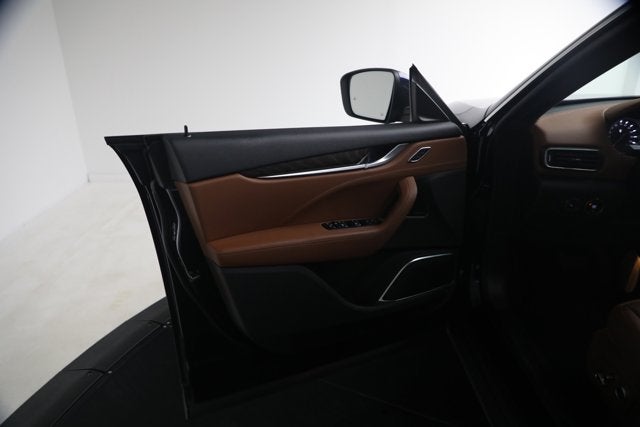 2023 Maserati Levante Modena