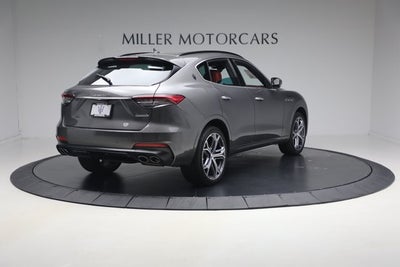 2023 Maserati Levante Modena