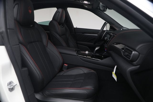 2024 Maserati Levante Modena