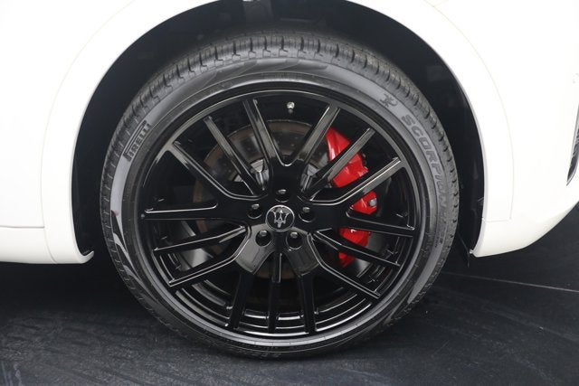 2024 Maserati Levante Modena