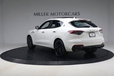 2024 Maserati Levante Modena