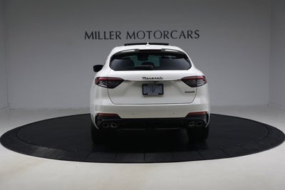 2024 Maserati Levante Modena