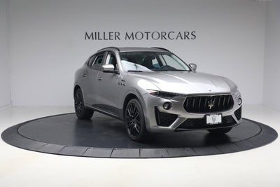 2022 Maserati Levante Modena